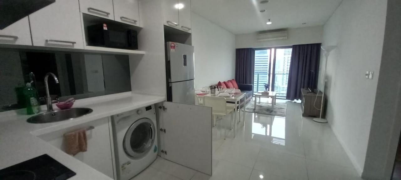 One Bedroom Apartment @ Mercu Summer Kuala Lumpur Exterior foto