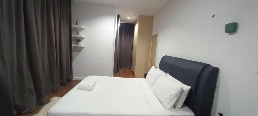 One Bedroom Apartment @ Mercu Summer Kuala Lumpur Exterior foto